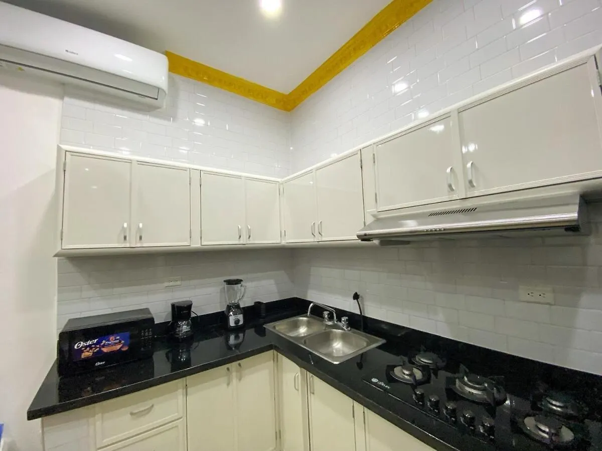 Διαμέρισμα Colonial Zone 3 Bed 3 Rooms Balcony Σάντο Ντομίγκο